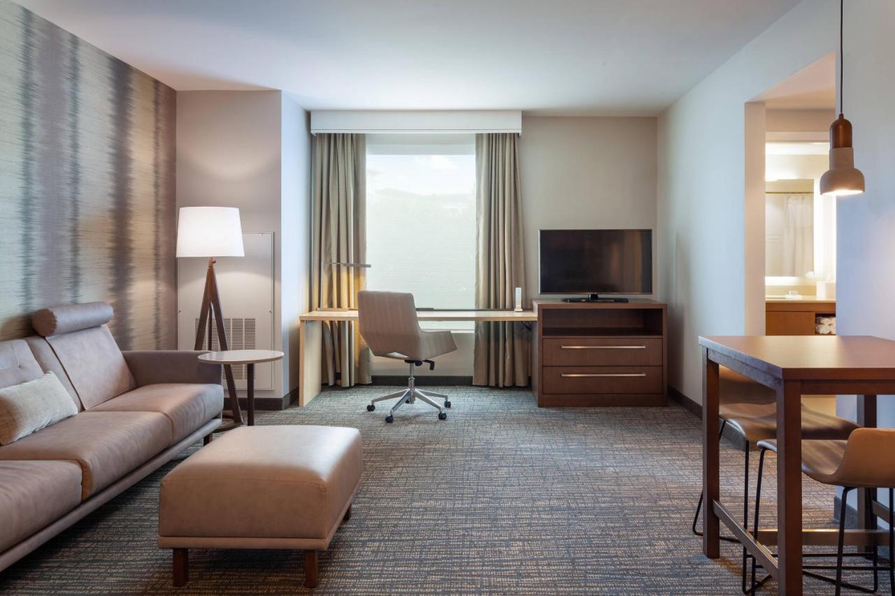 Residence Inn By Marriott Orlando At Millenia Exterior photo